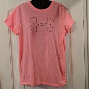 Under Armour hot pink heat gear T-shirt size large